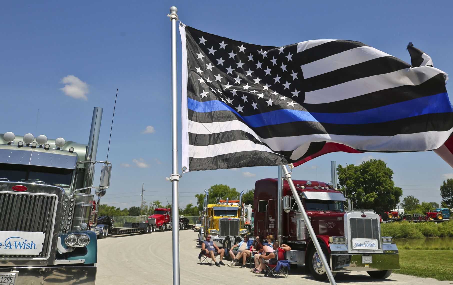 Truck_Convoy 52 6.29.19.JPG